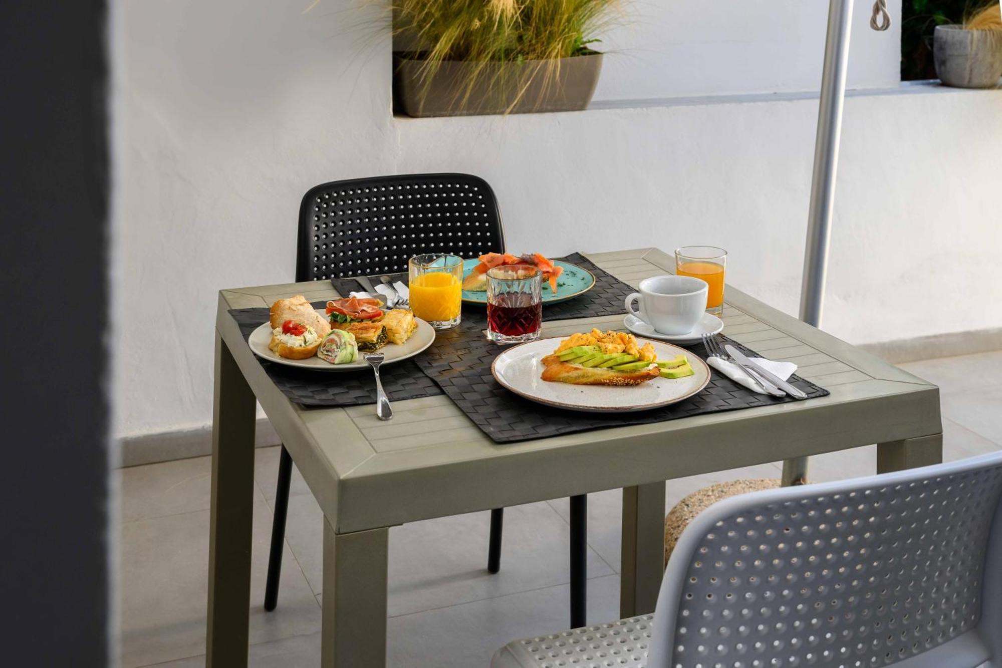 Margaret Of Naxos Hotel อาโยส โพรโกปิออส ภายนอก รูปภาพ