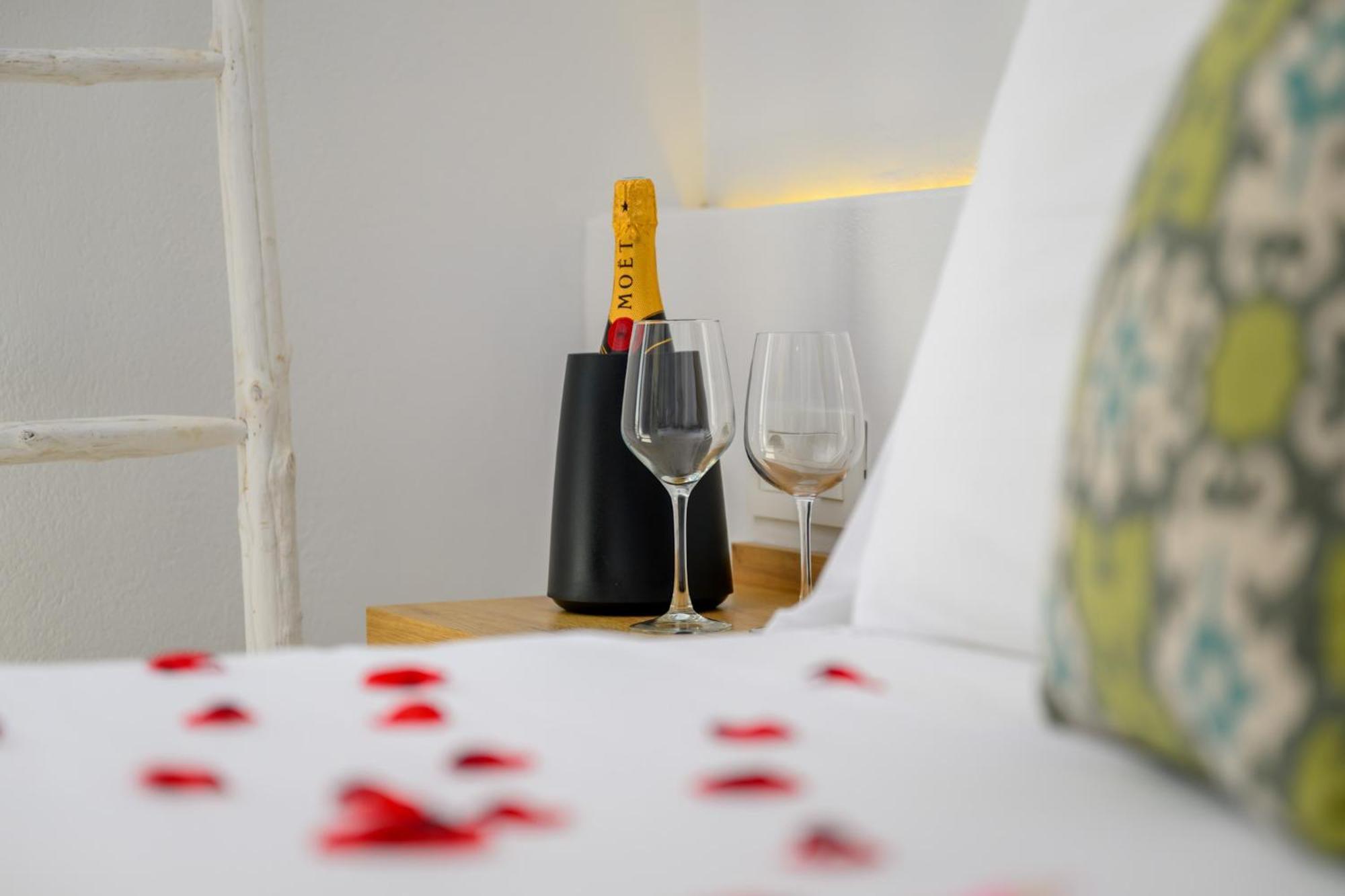 Margaret Of Naxos Hotel อาโยส โพรโกปิออส ภายนอก รูปภาพ
