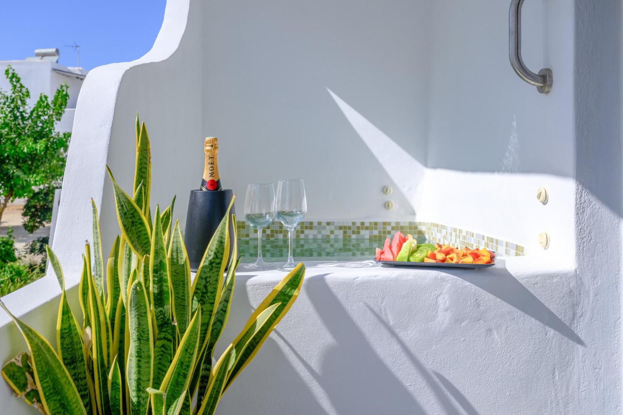 Margaret Of Naxos Hotel อาโยส โพรโกปิออส ภายนอก รูปภาพ